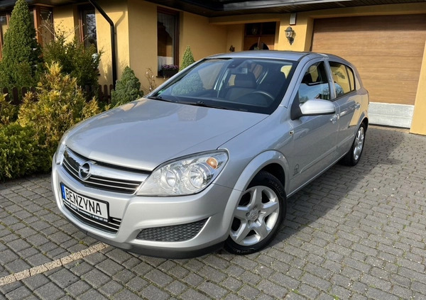 Opel Astra cena 14250 przebieg: 194000, rok produkcji 2007 z Łęczyca małe 379